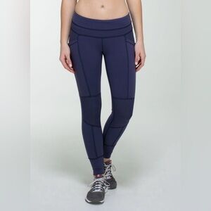 Lululemon Sun Salutation Pant 7/8 Full-On Luon – Cadet Blue – Size 6